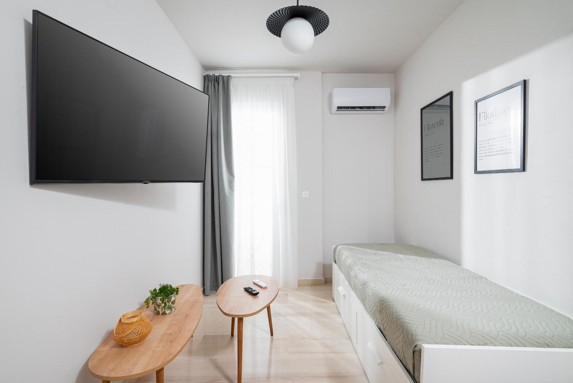 Makas Suites Hersonissos  Exteriör bild