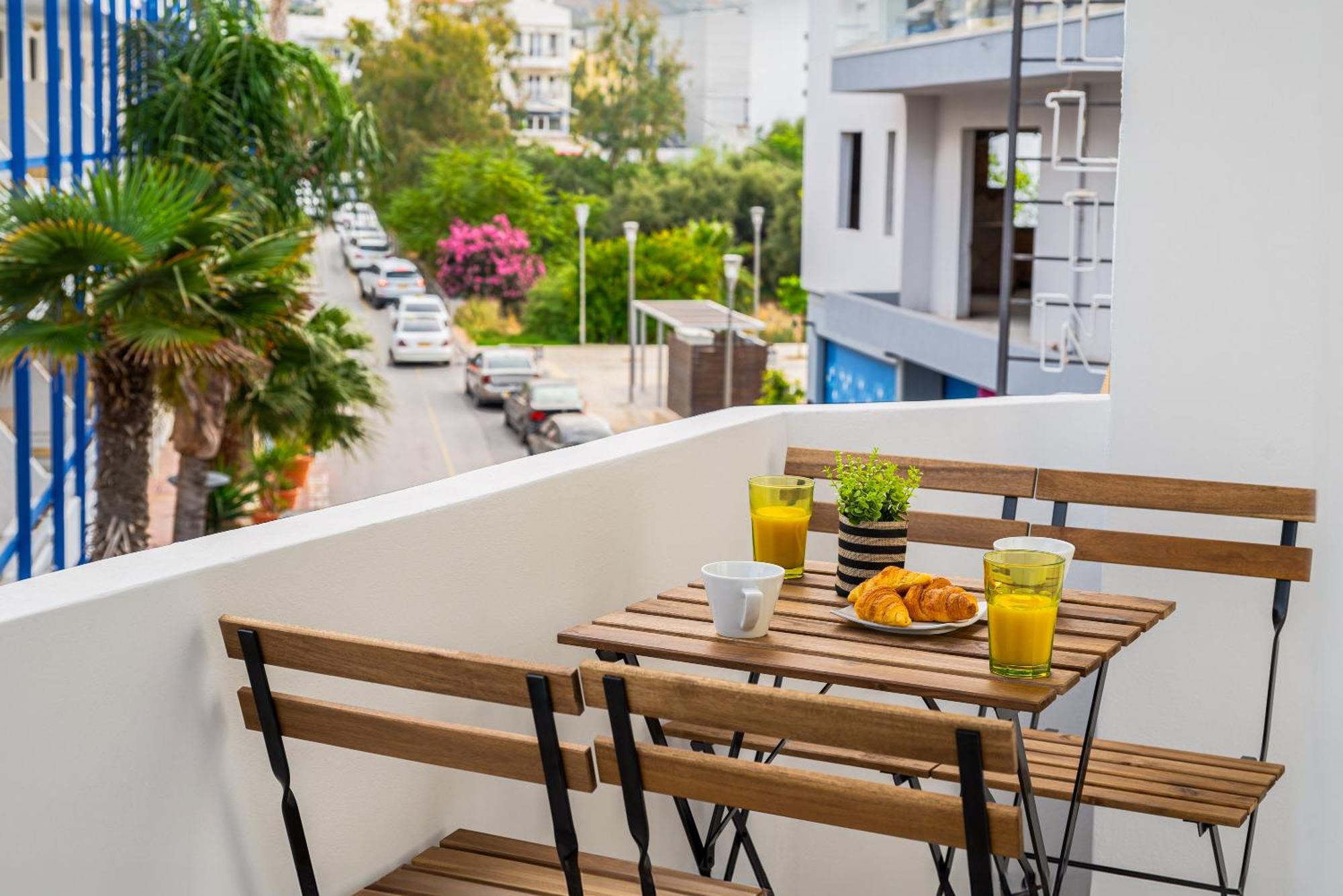 Makas Suites Hersonissos  Exteriör bild